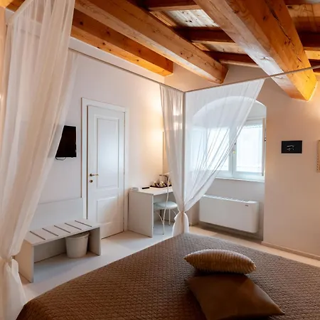 Il Belvedere 3* Матера
